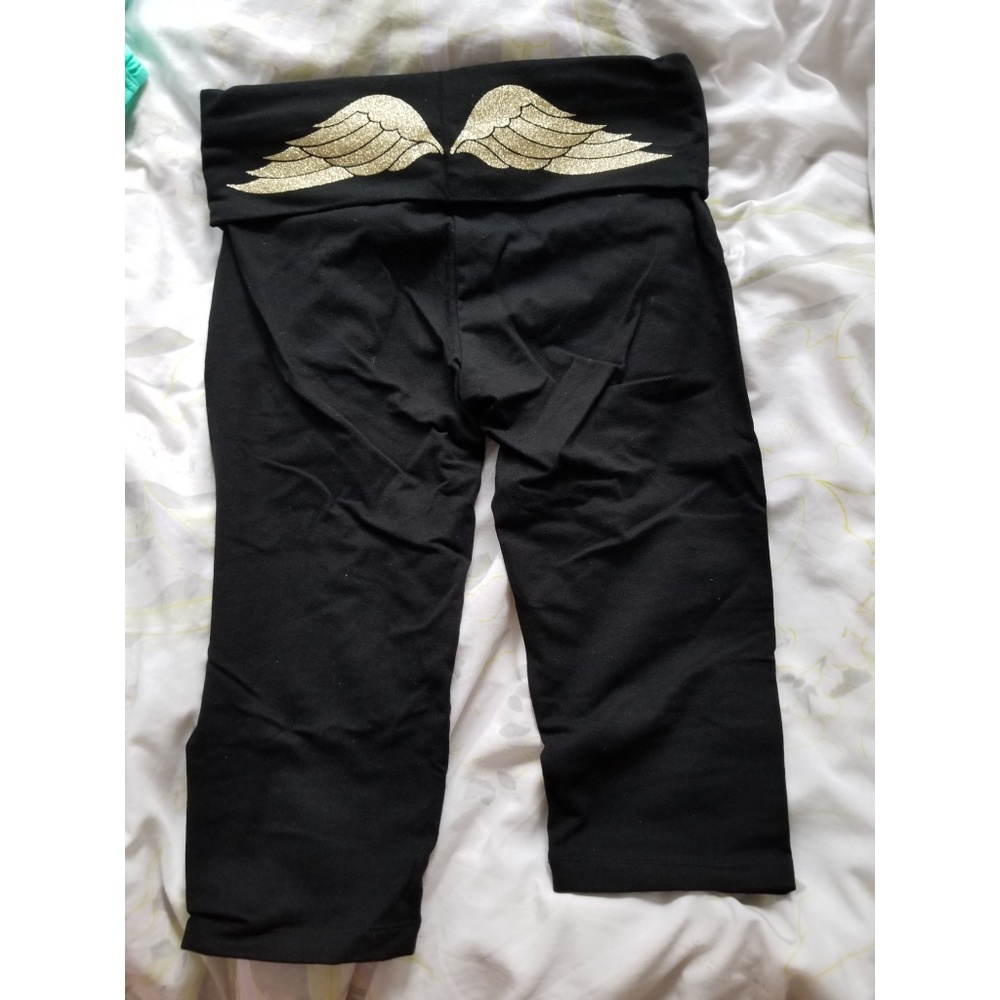 Victoria's Secret Most-Loved Yoga Crop Pants XS